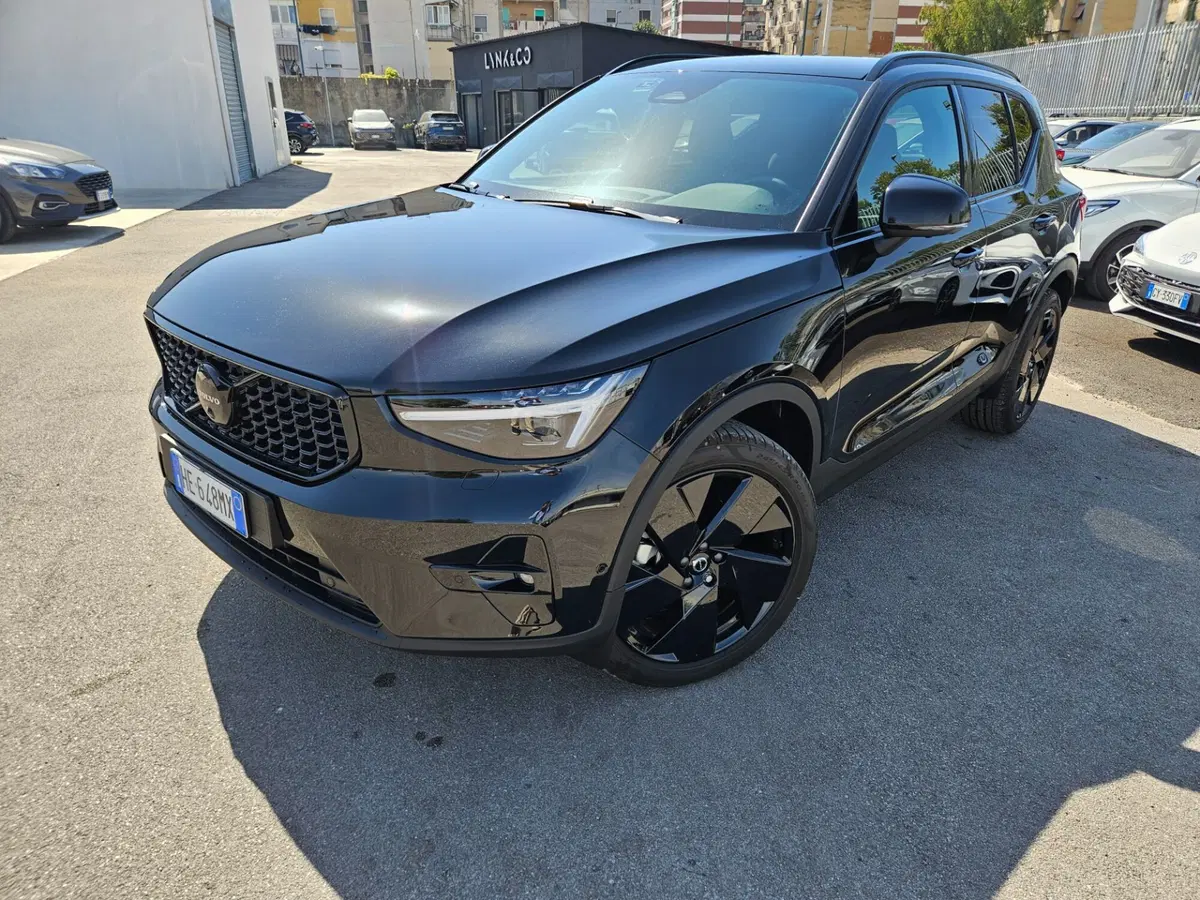 Volvo XC40 usata a Napoli