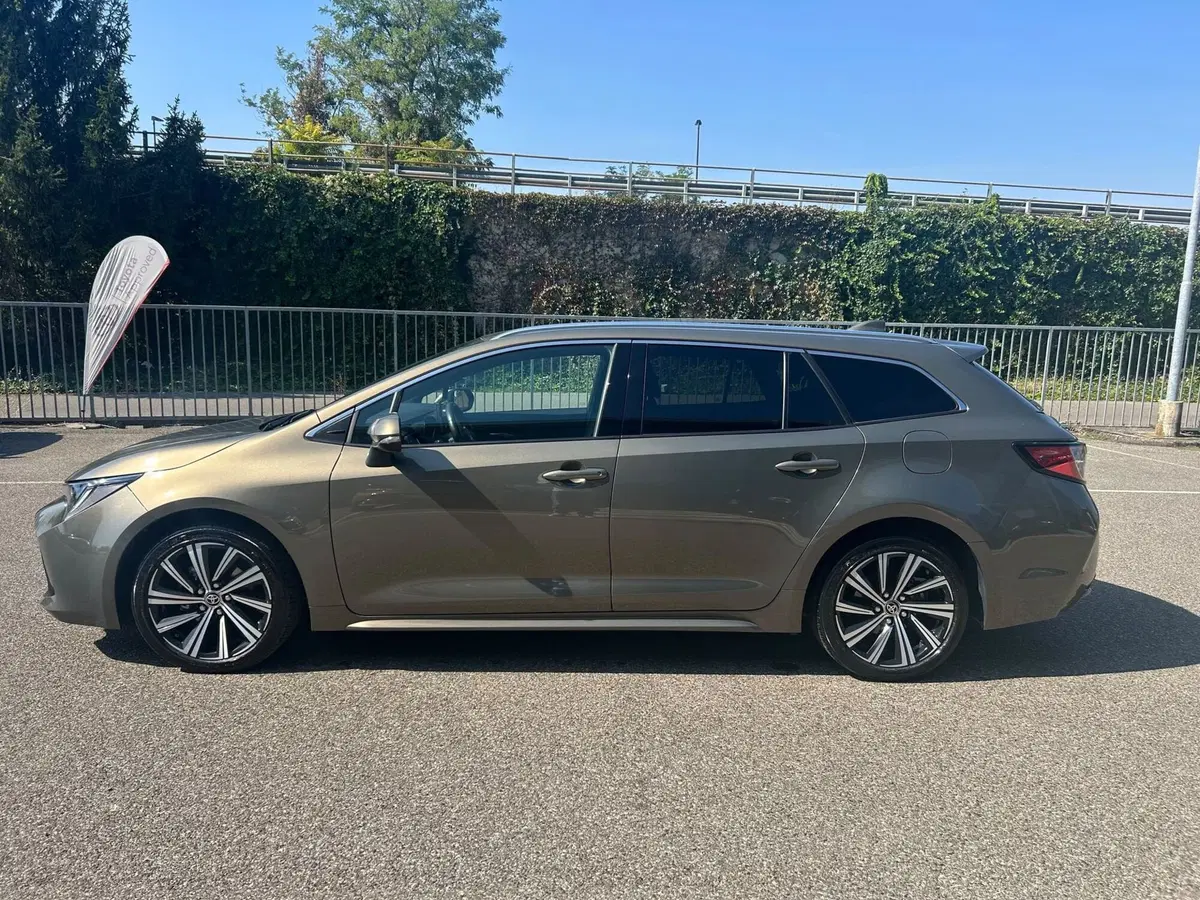 Toyota Corolla Touring Sports usata a Piacenza (4)