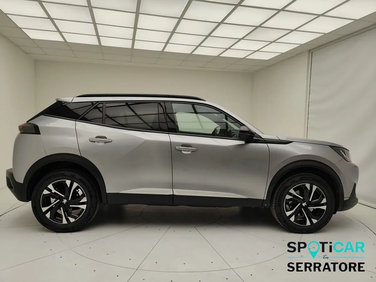 Peugeot 2008 usata a Como (17)