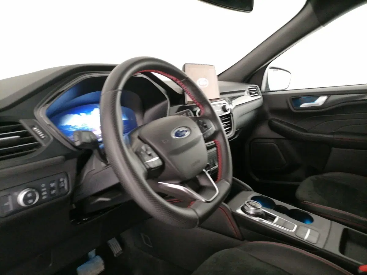 Ford Kuga usata a Roma (12)