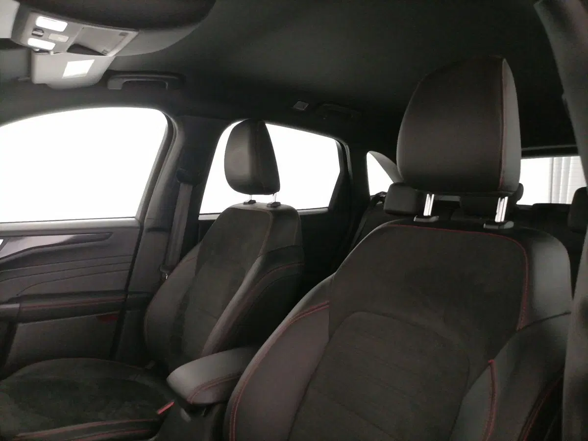 Ford Kuga usata a Roma (13)