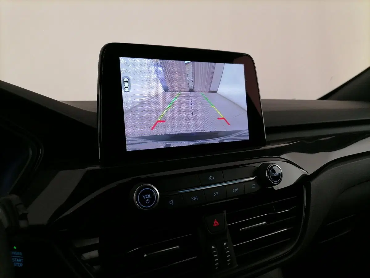 Ford Kuga usata a Roma (18)