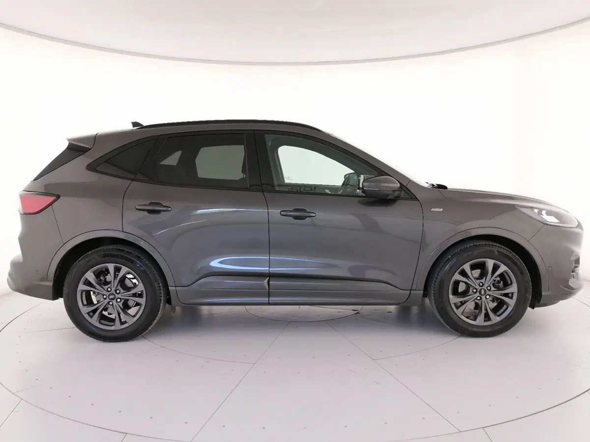 Ford Kuga usata a Roma (3)