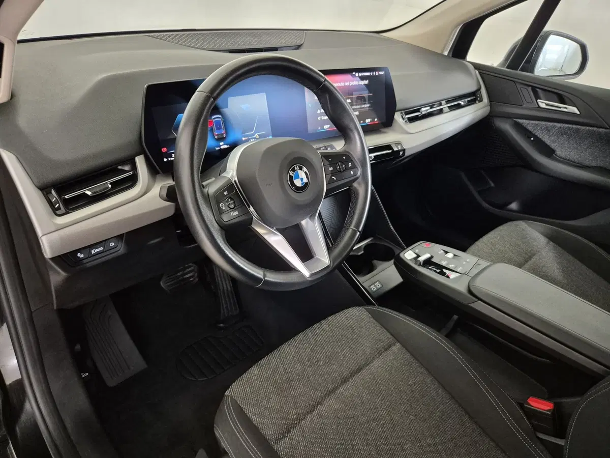 BMW Serie 2 Active Tourer usata a Torino (6)