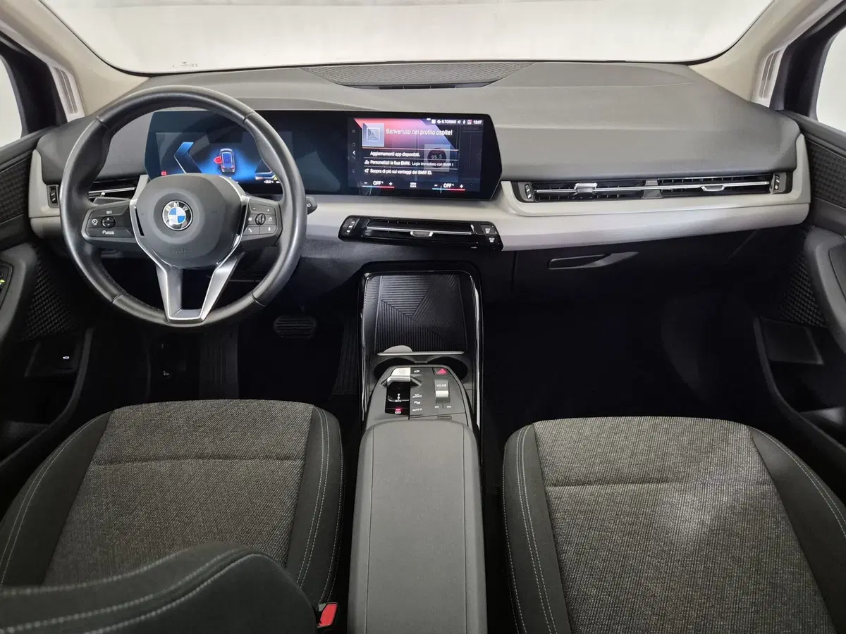 BMW Serie 2 Active Tourer usata a Torino (8)