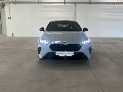 BMW Serie 1 120d cat 5 porte Attiva nuova a Moncalieri