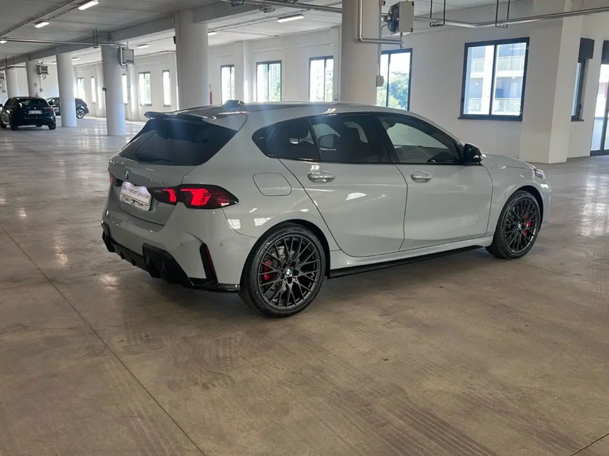 BMW Serie 1 nuova a Torino (3)