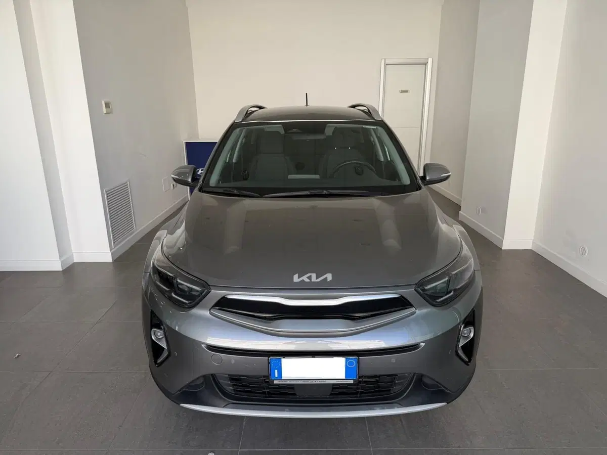 Kia Stonic usata a Napoli (4)