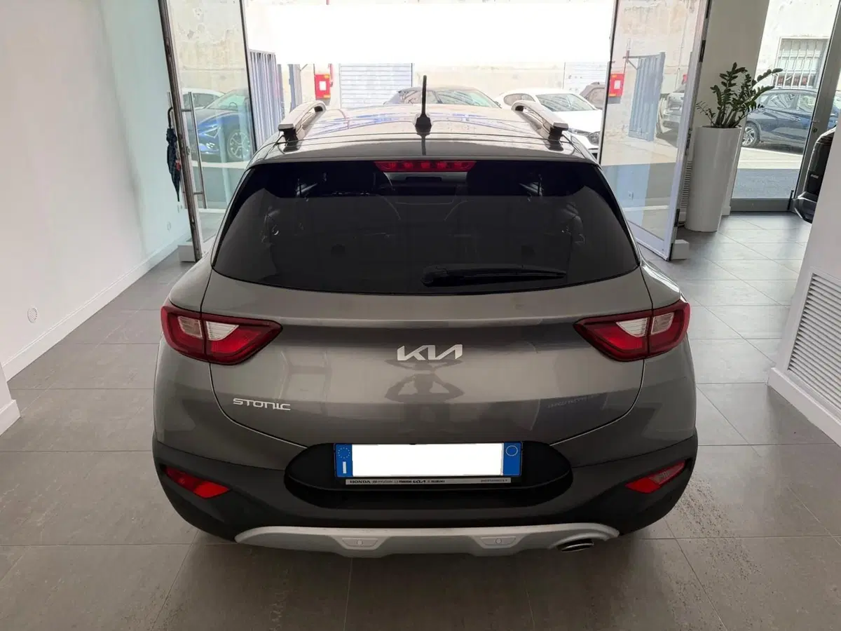 Kia Stonic usata a Napoli (7)