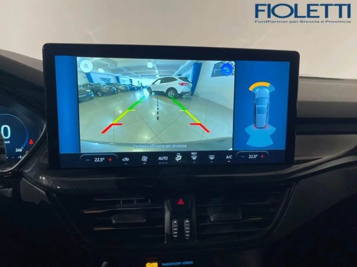 Ford Focus Station Wagon usata a Brescia (11)