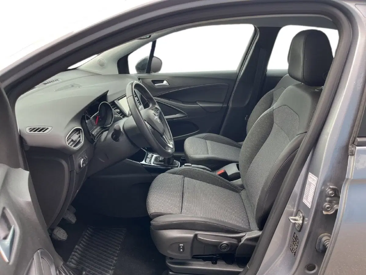 Opel Crossland usata a Torino (10)