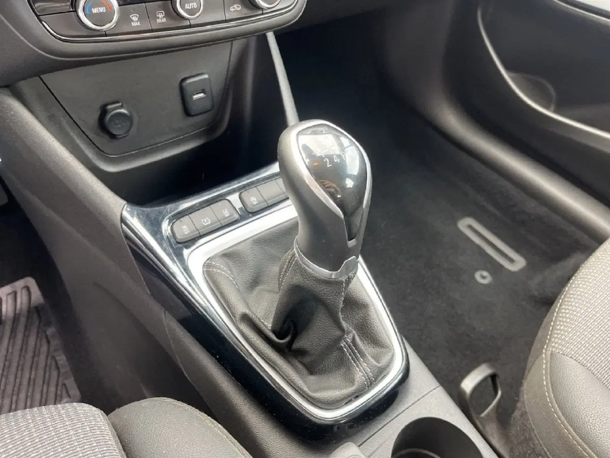 Opel Crossland usata a Torino (13)