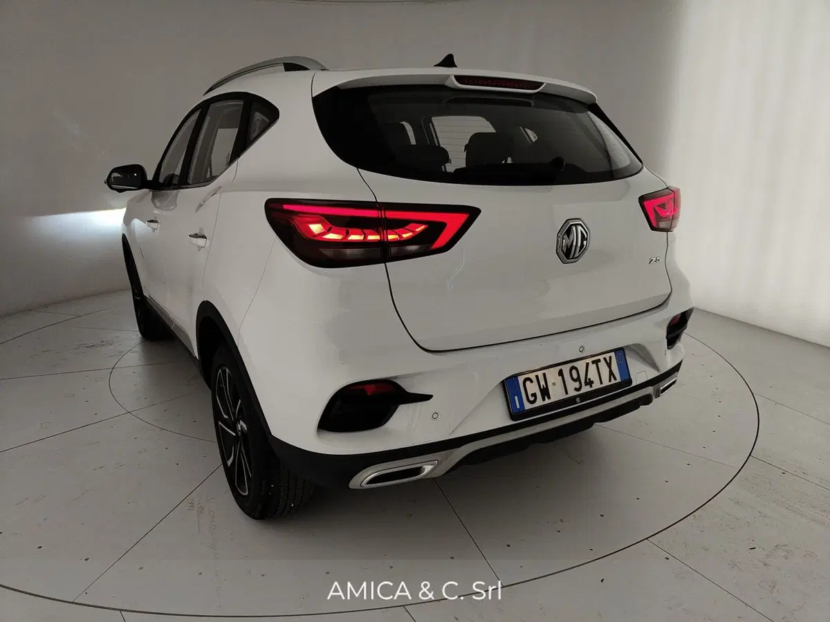 Mg ZS usata a Caserta (9)