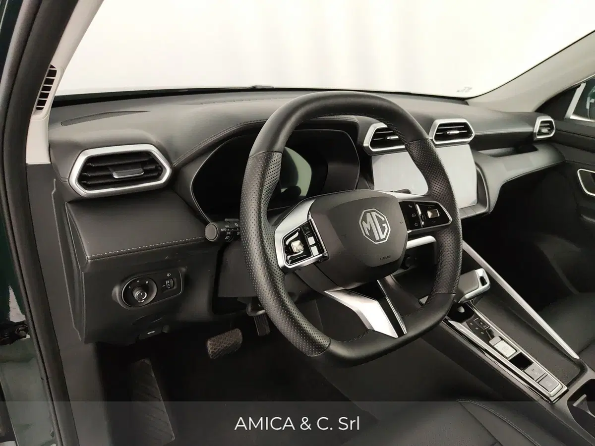 Mg ZS EV usata a Caserta (20)