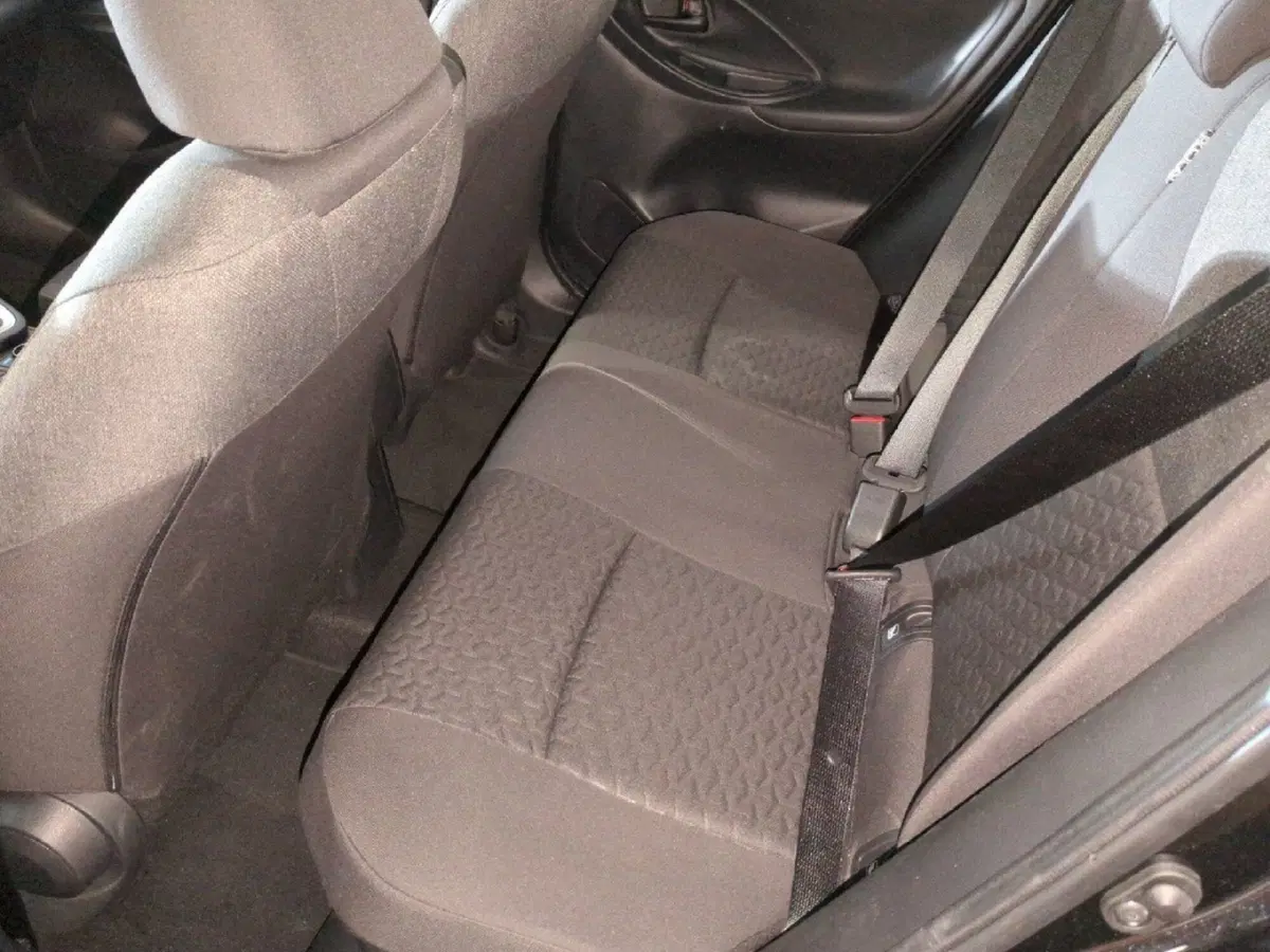 Toyota Yaris Cross usata a Milano (11)