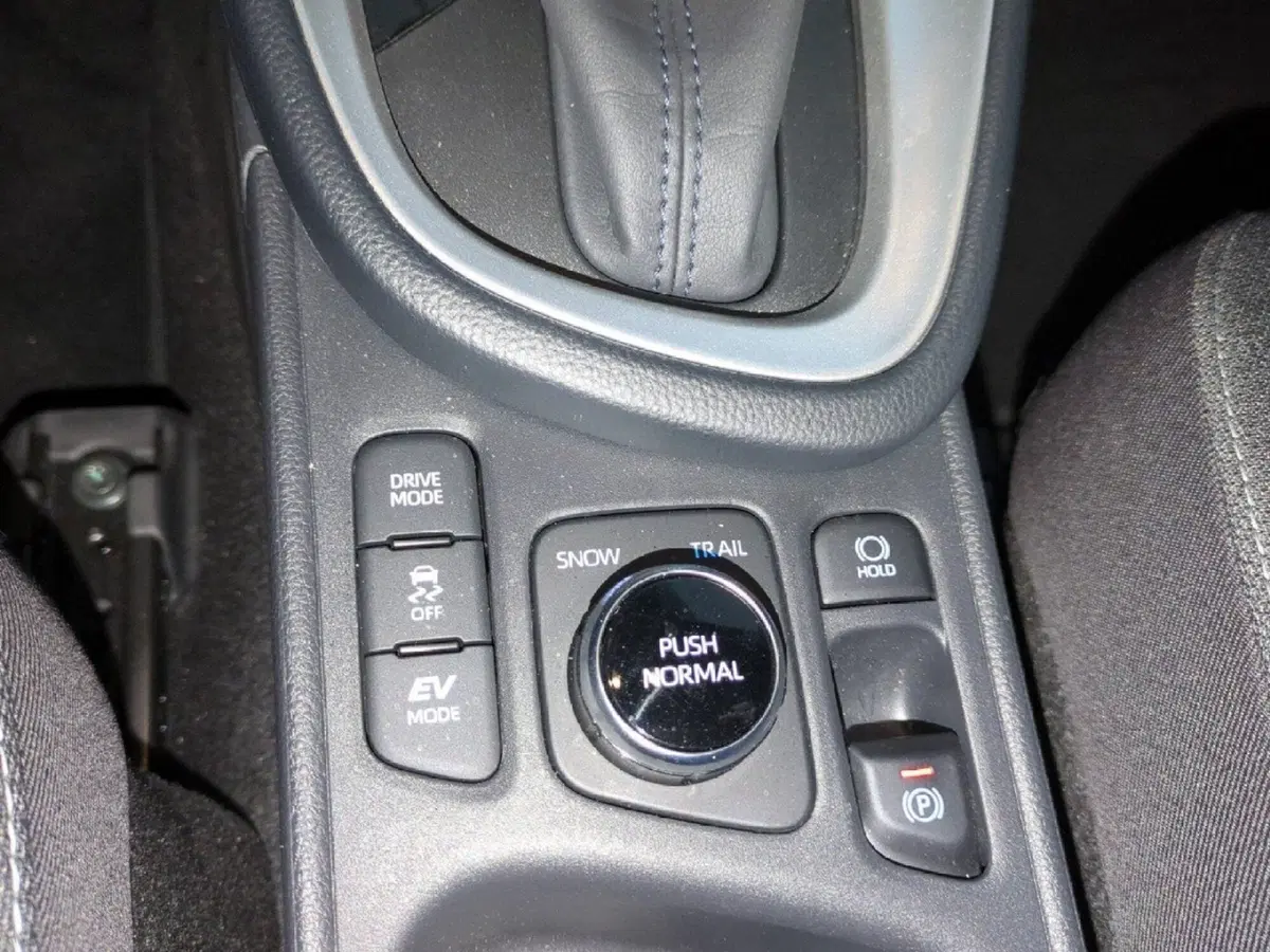Toyota Yaris Cross usata a Milano (16)