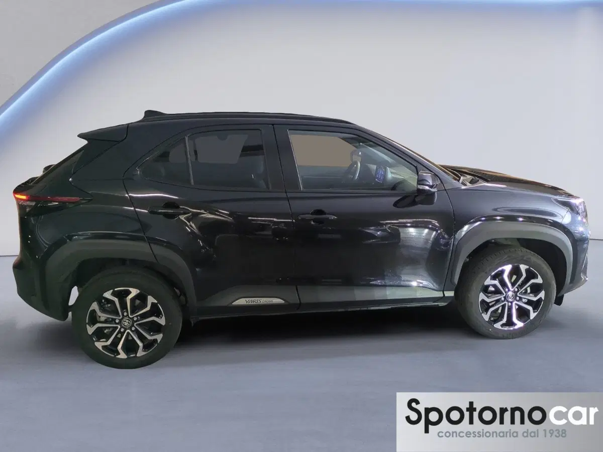 Toyota Yaris Cross usata a Milano (3)