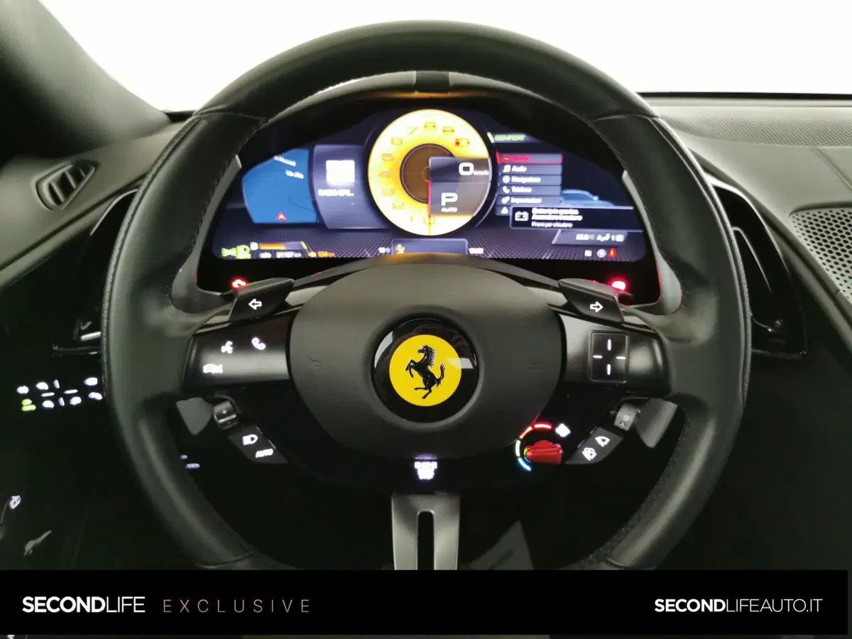 Ferrari Roma Spider usata a Chieti (10)