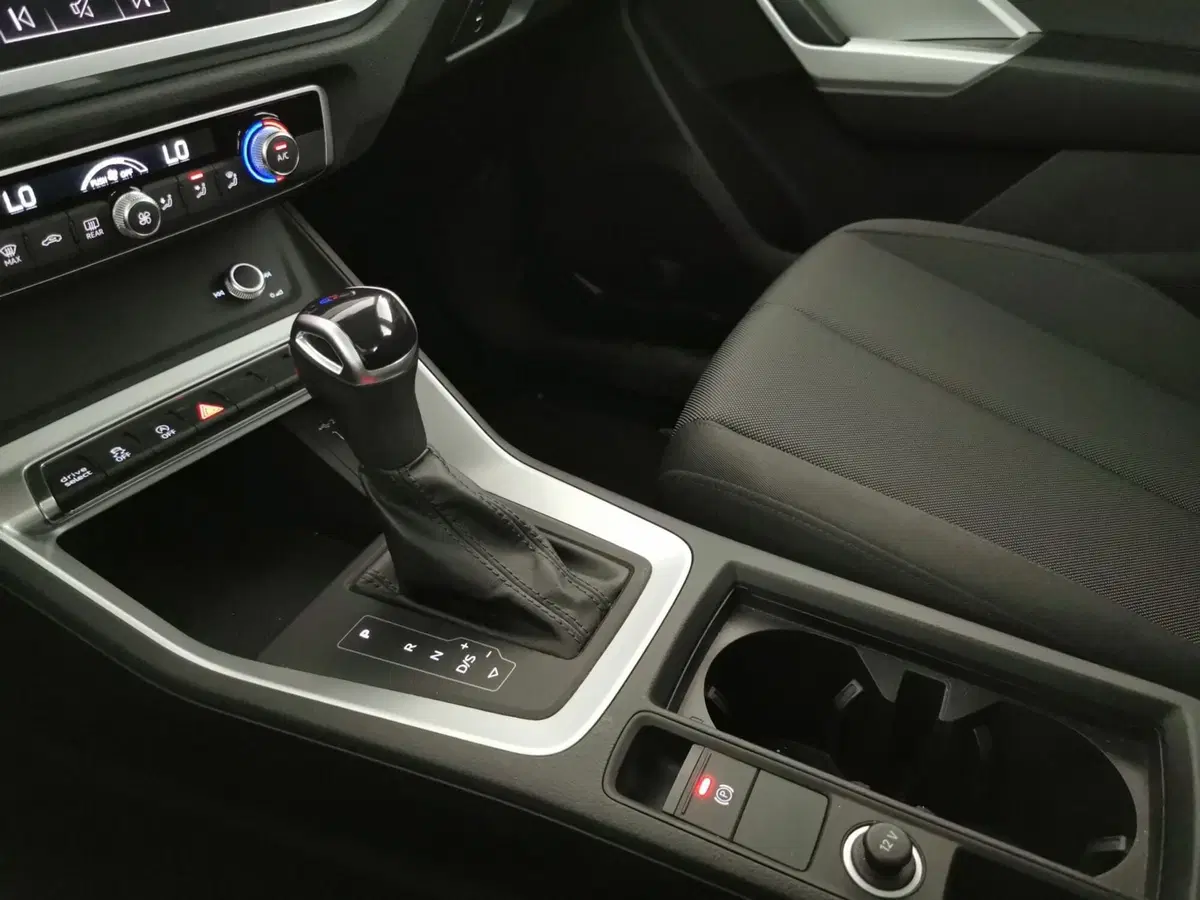 Audi Q3 Sportback usata a Chieti (18)