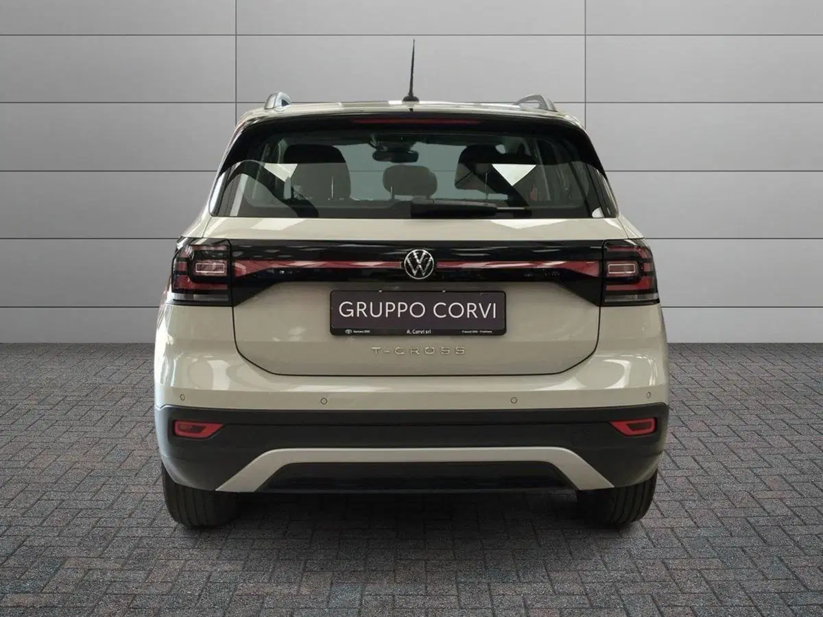 Volkswagen T-Cross usata a Roma (11)