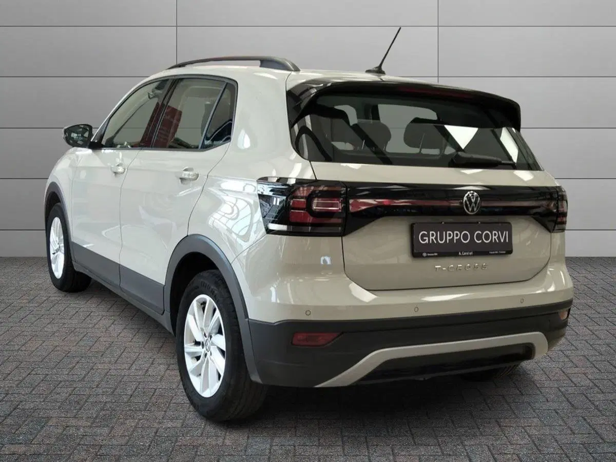 Volkswagen T-Cross usata a Roma (4)