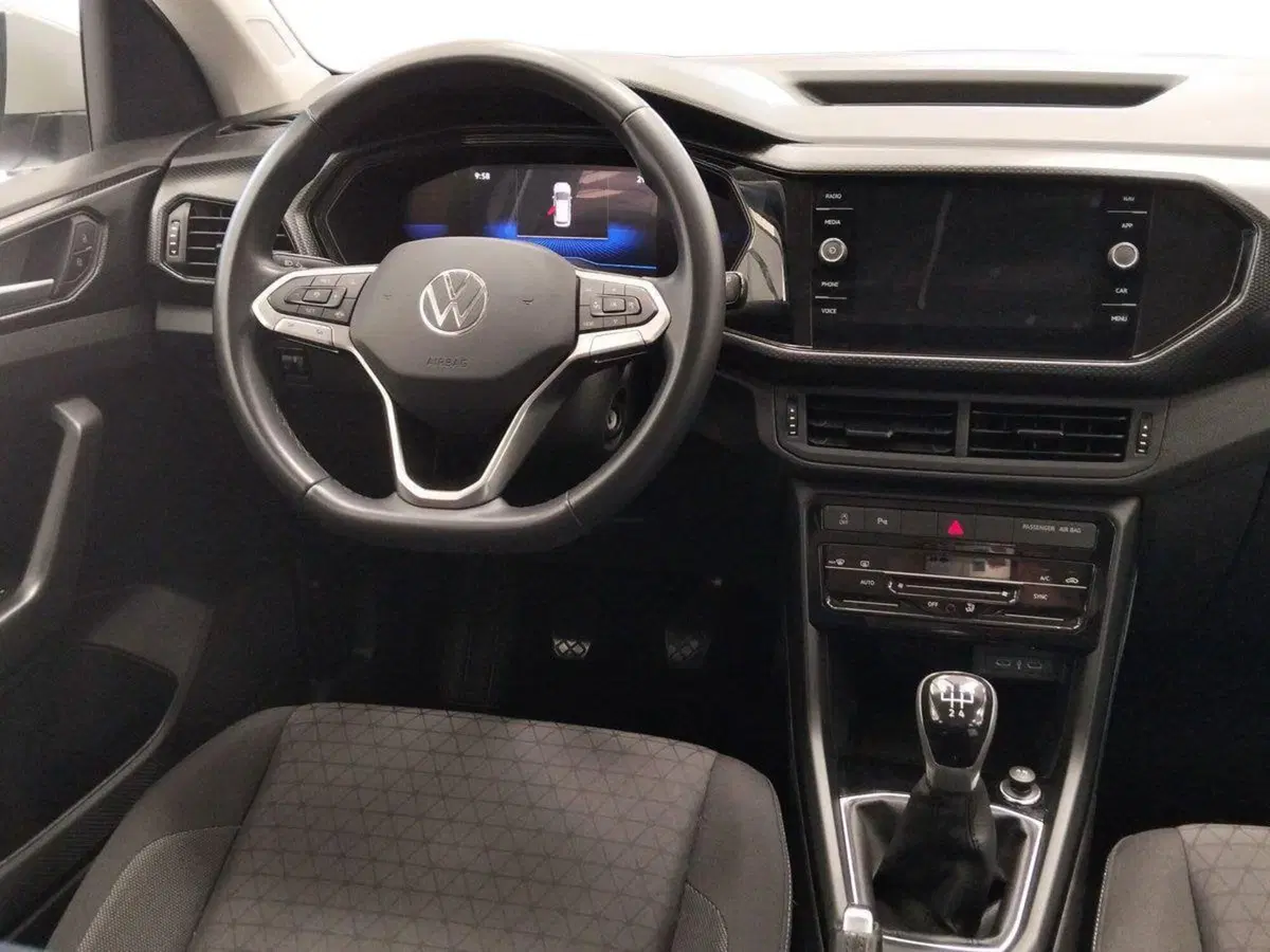 Volkswagen T-Cross usata a Roma (7)