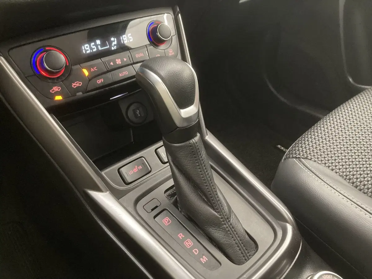 Suzuki S-Cross usata a Pavia (9)