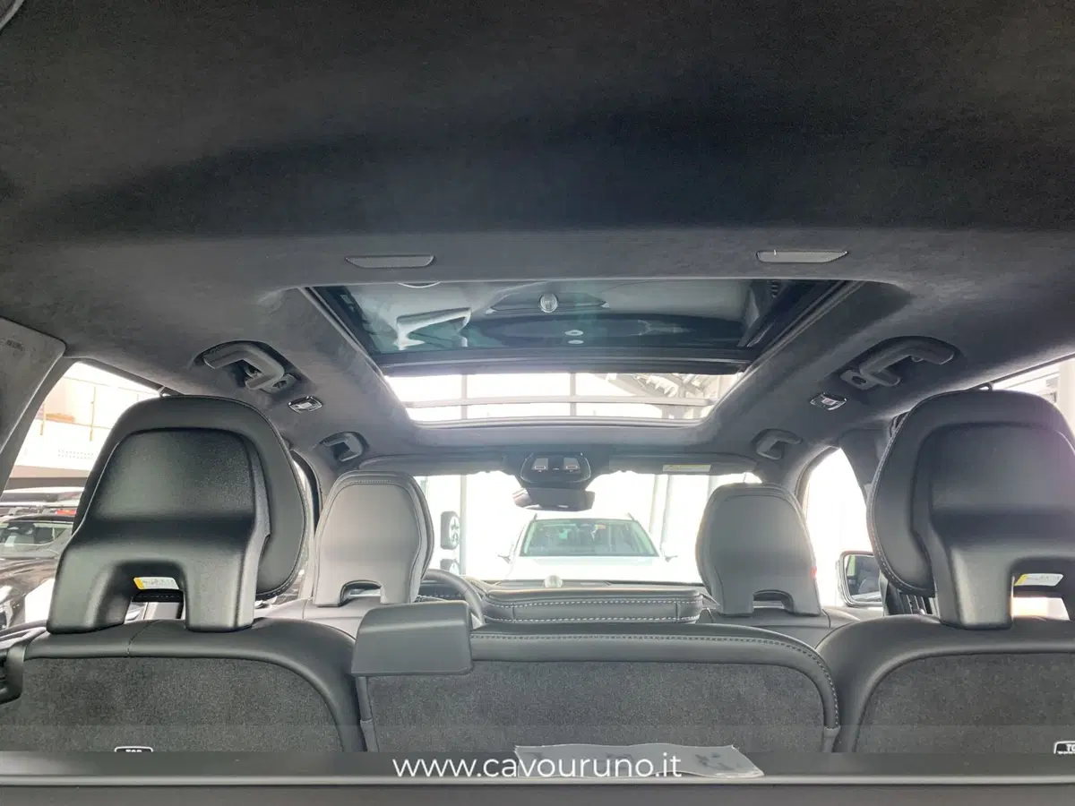 Volvo XC90 usata a Ferrara (12)