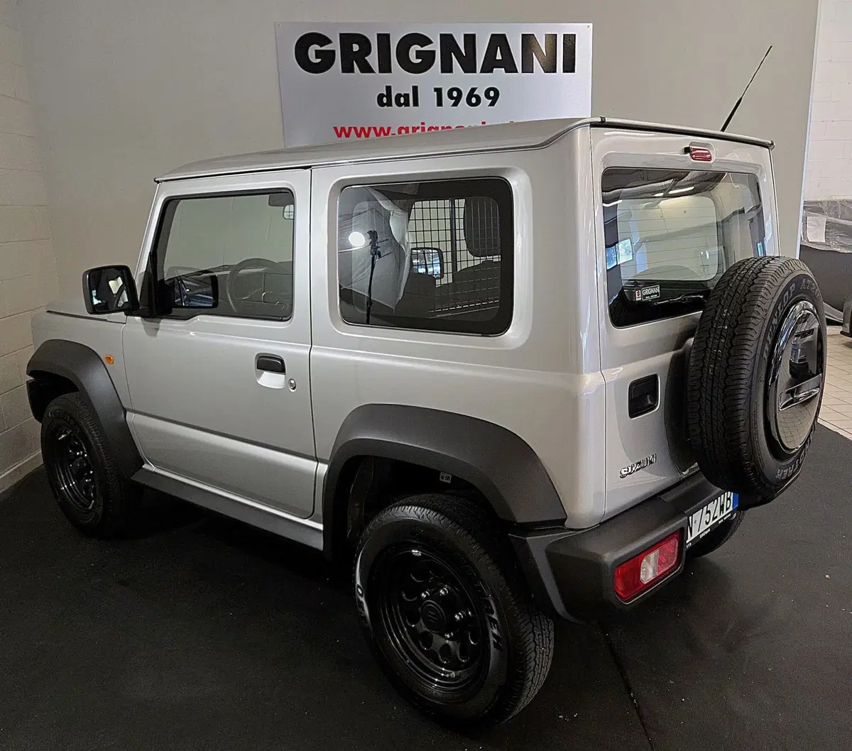 Suzuki Jimny usata a Pavia (4)