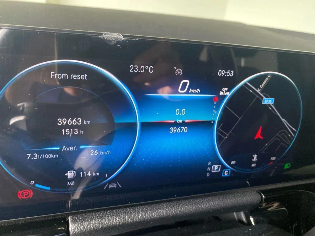 Mercedes-Benz GLA SUV usata a Bergamo (15)