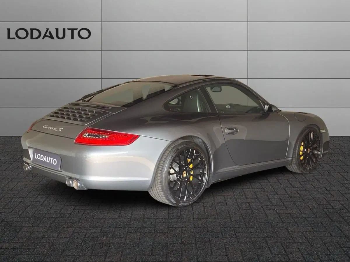 Porsche 911 Coupé usata a Bergamo (3)