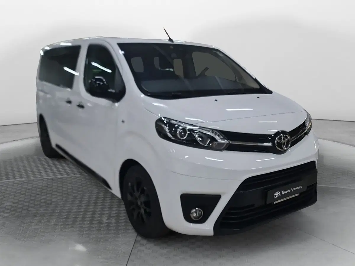 Toyota Proace Verso usata a Bologna (3)