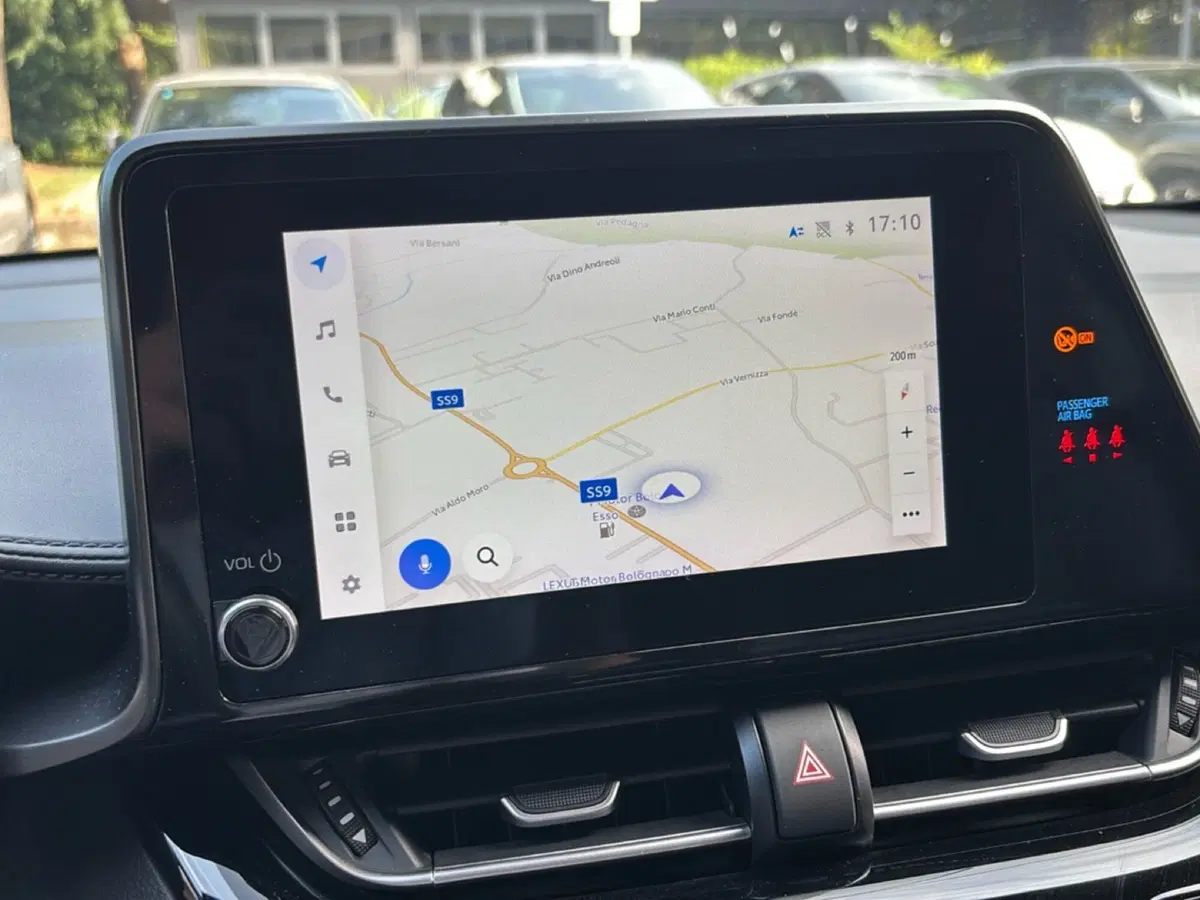 Toyota Toyota C-HR usata a Bologna (12)