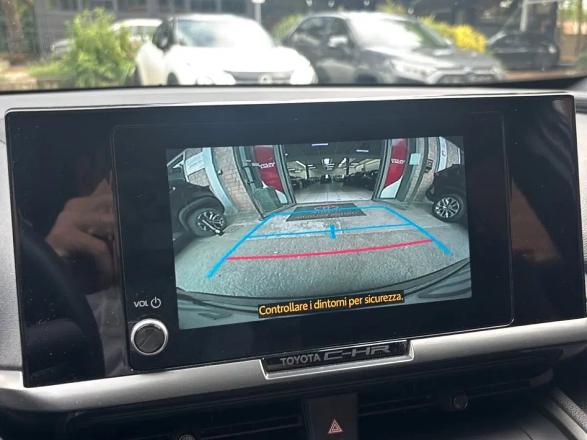 Toyota Toyota C-HR usata a Bologna (12)