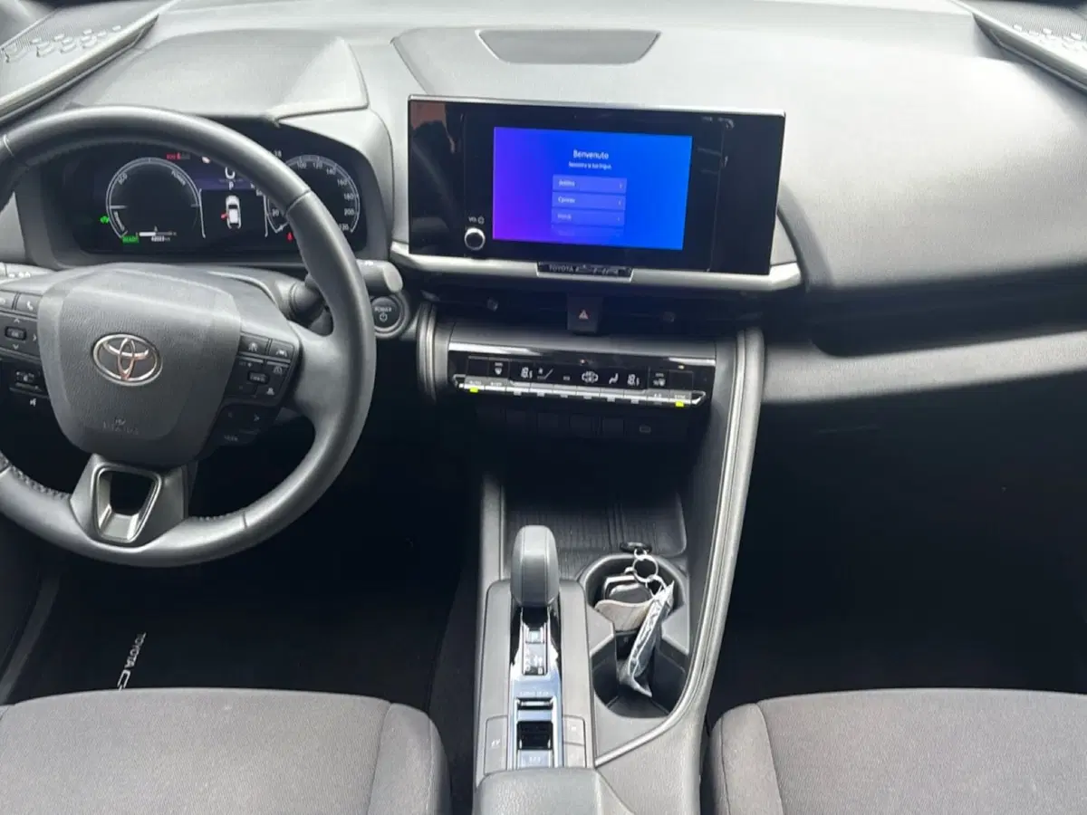 Toyota Toyota C-HR usata a Bologna (9)