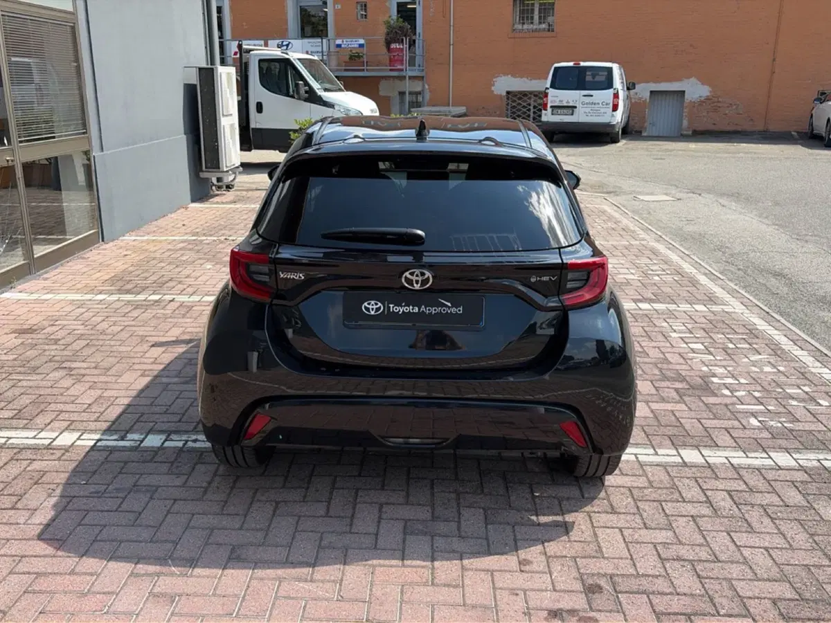 Toyota Yaris usata a Bologna (4)