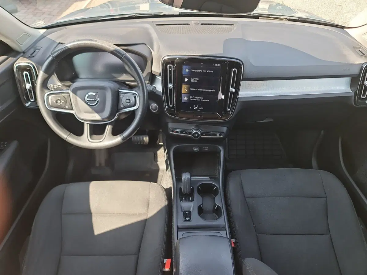 Volvo XC40 usata a Bologna (10)