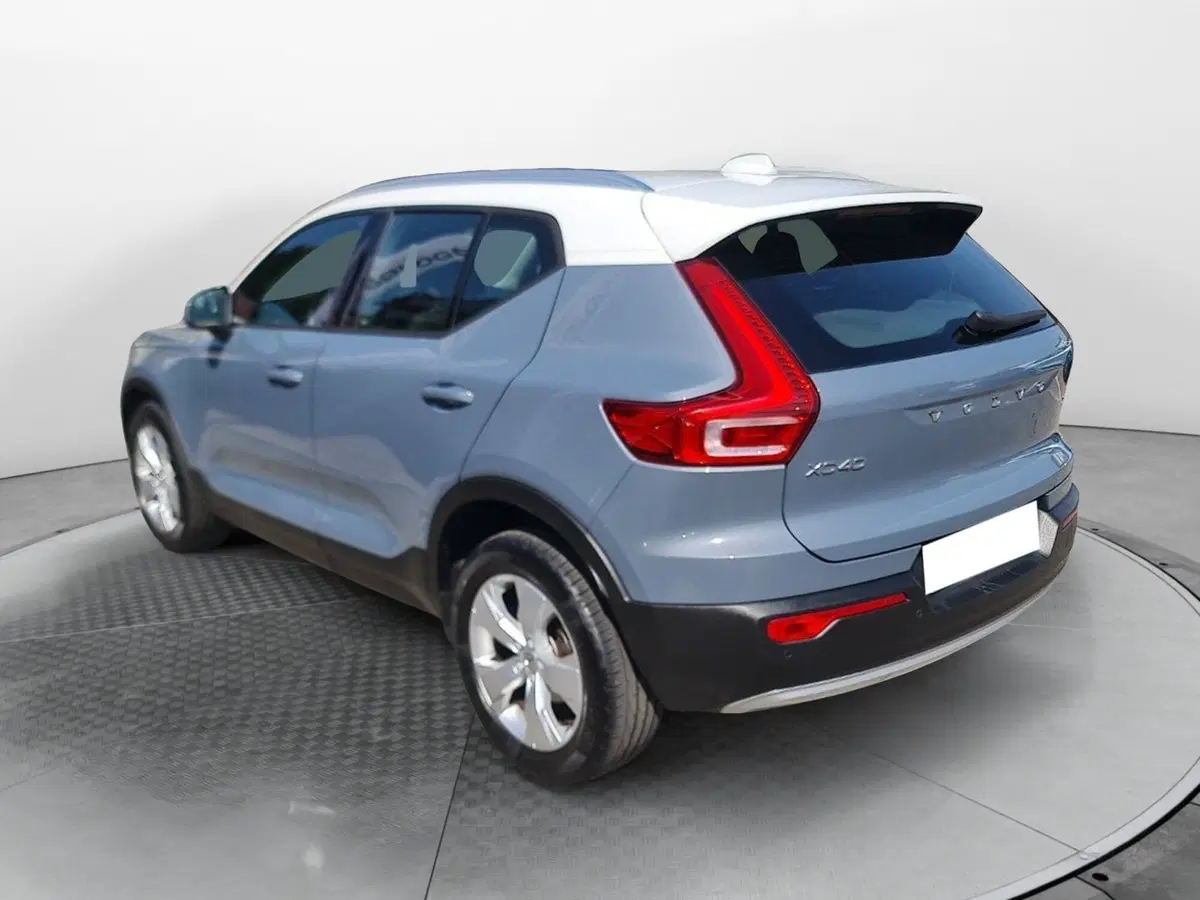 Volvo XC40 usata a Bologna (4)