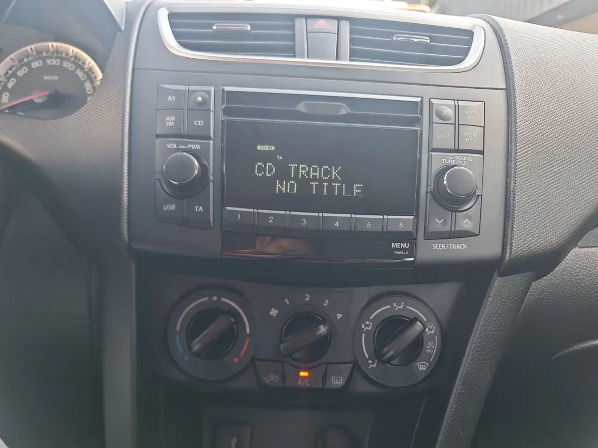 Suzuki Swift usata a Bologna (12)