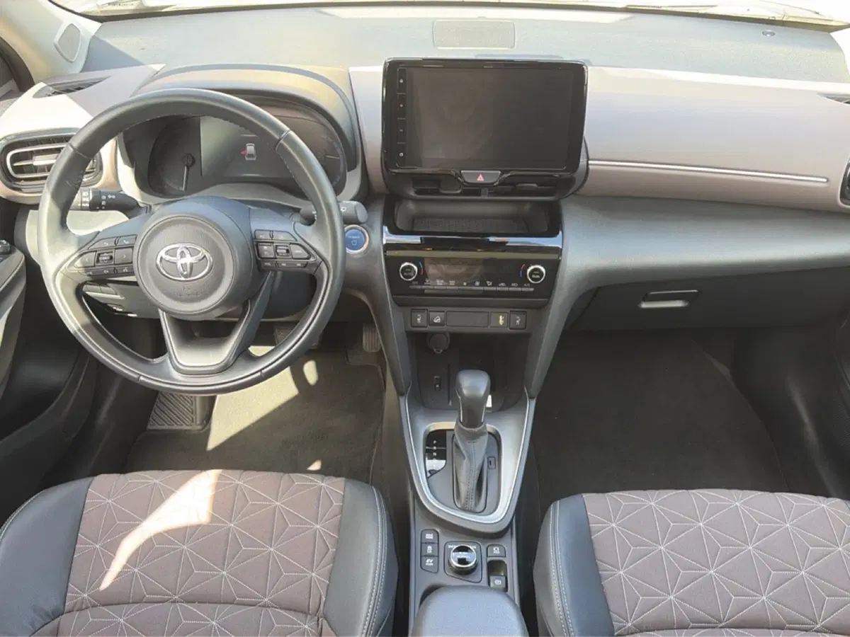 Toyota Yaris Cross usata a Bologna (10)