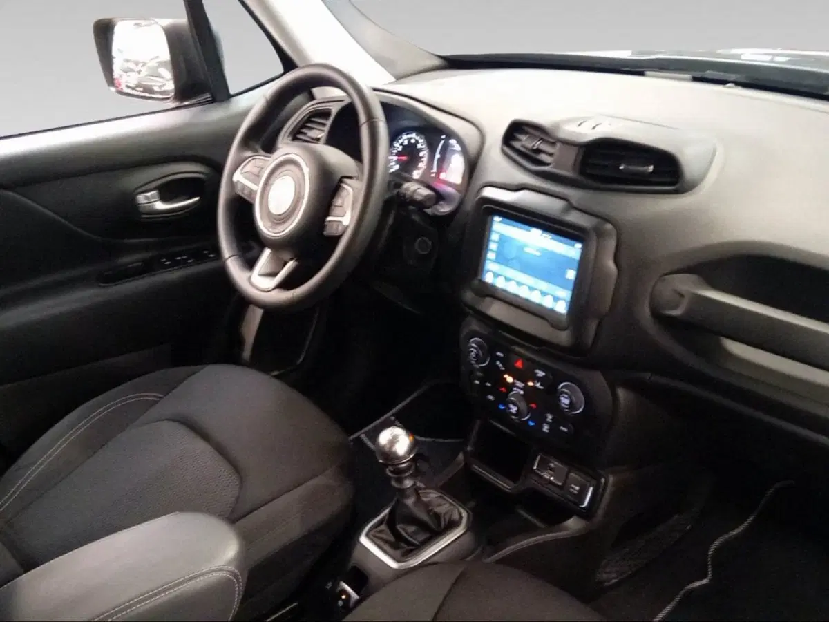 Jeep Renegade usata a Livorno (12)