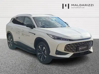 Mg HS 1.5 phev Luxury auto nuova a Taranto