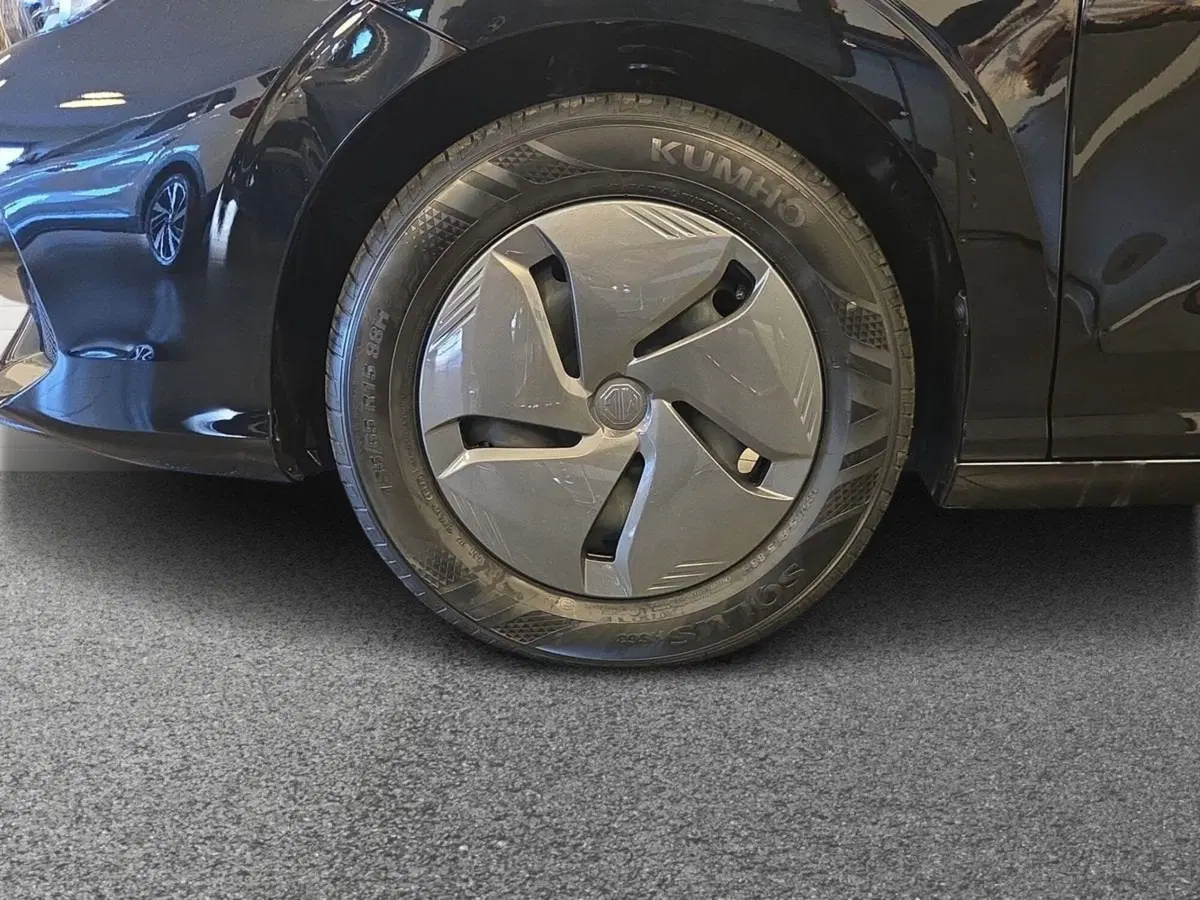 Mg MG3 nuova a Taranto (6)