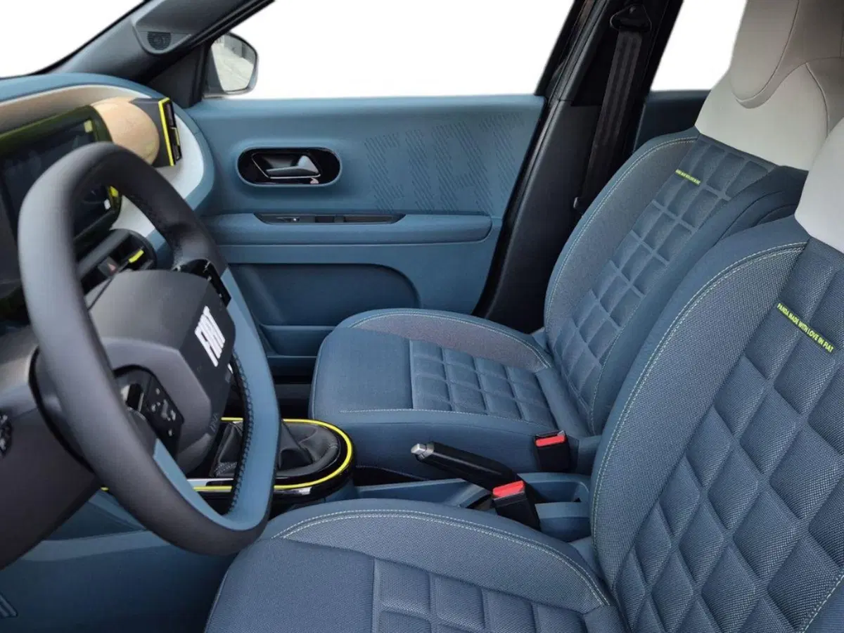 Fiat Grande Panda nuova a Barletta-Andria-Trani (7)