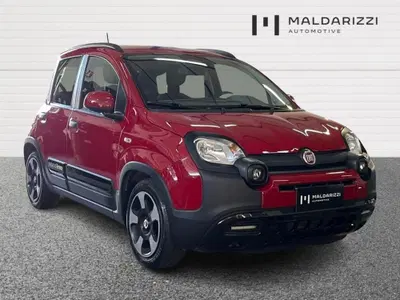 Fiat Pandina 1.0 firefly hybrid s&s 70cv del 2025 usata a Bari