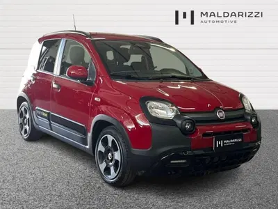 Fiat Pandina 1.0 firefly hybrid s&s 70cv del 2025 usata a Bari