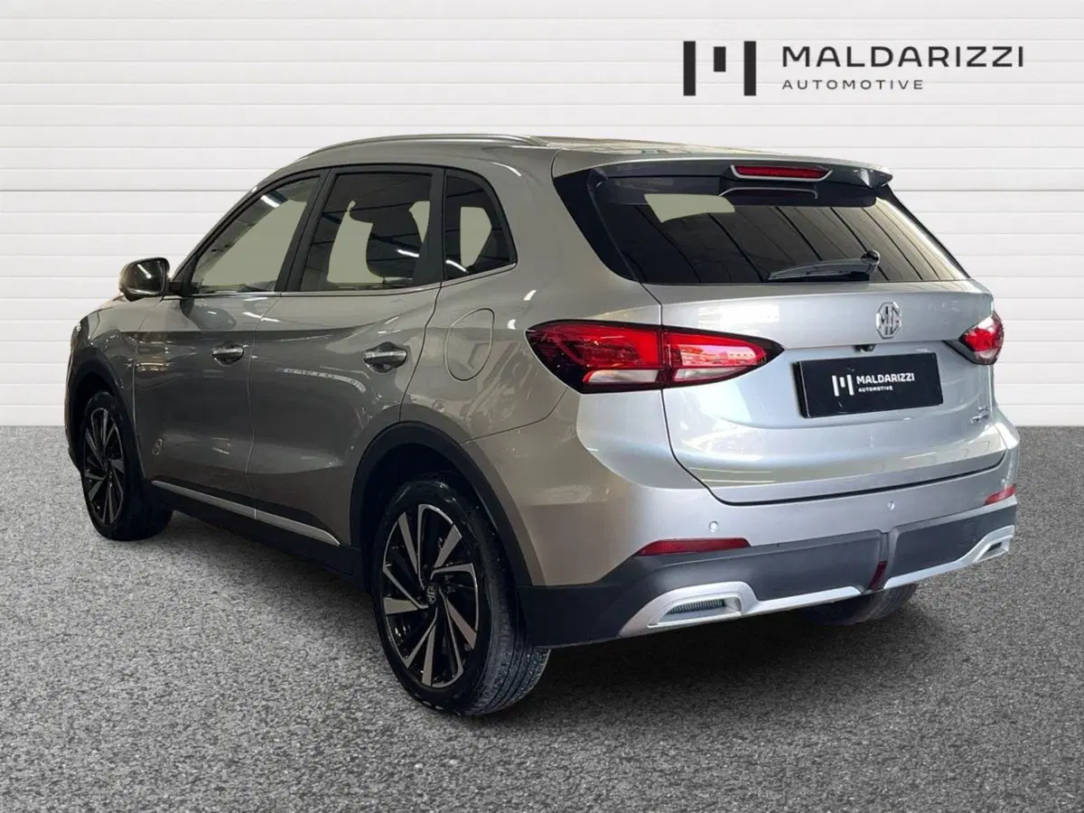 Mg ZS EV usata a Bari (4)