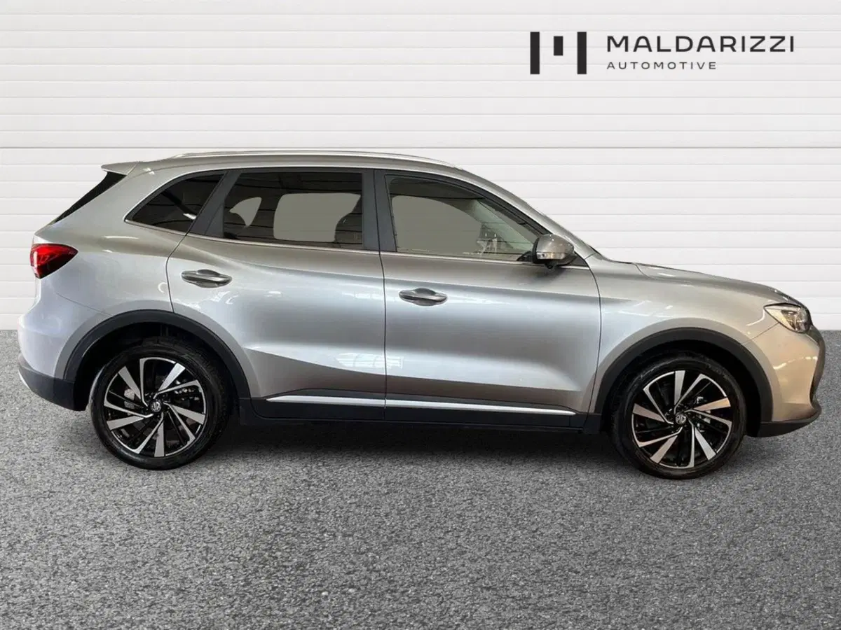Mg ZS EV usata a Bari (5)