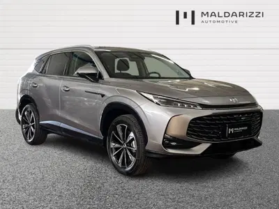 Mg HS 1.5 Comfort auto del 2025 usata a Bari
