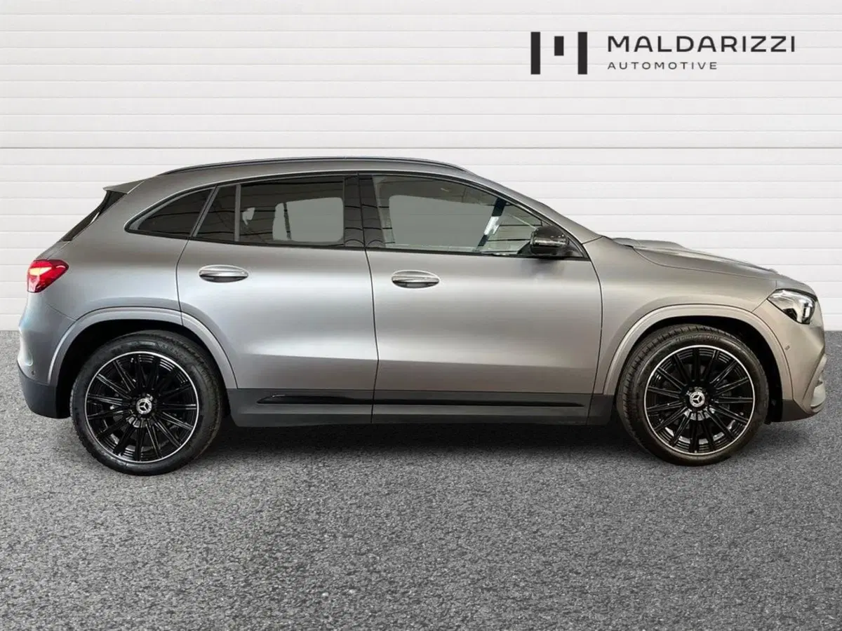 Mercedes-Benz GLA SUV usata a Bari (5)